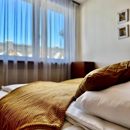 Pod Reglami Z Ogrodkiem Apartman