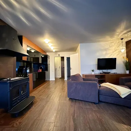 Apartament Pod Reglami Z Widokiem Na Giewont Oraz Ogrodkiem