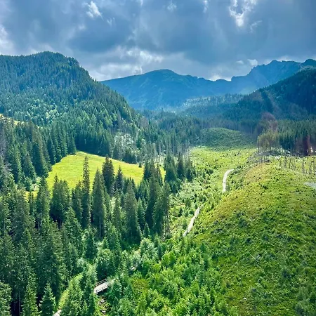 Apartament Pod Reglami Z Widokiem Na Giewont Oraz Ogrodkiem